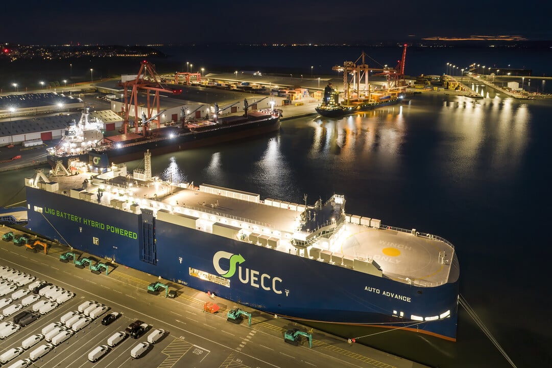 Customer Success Story: Enhancing Transparency and Efficiency in RoRo Shipping with Esgian & UECC